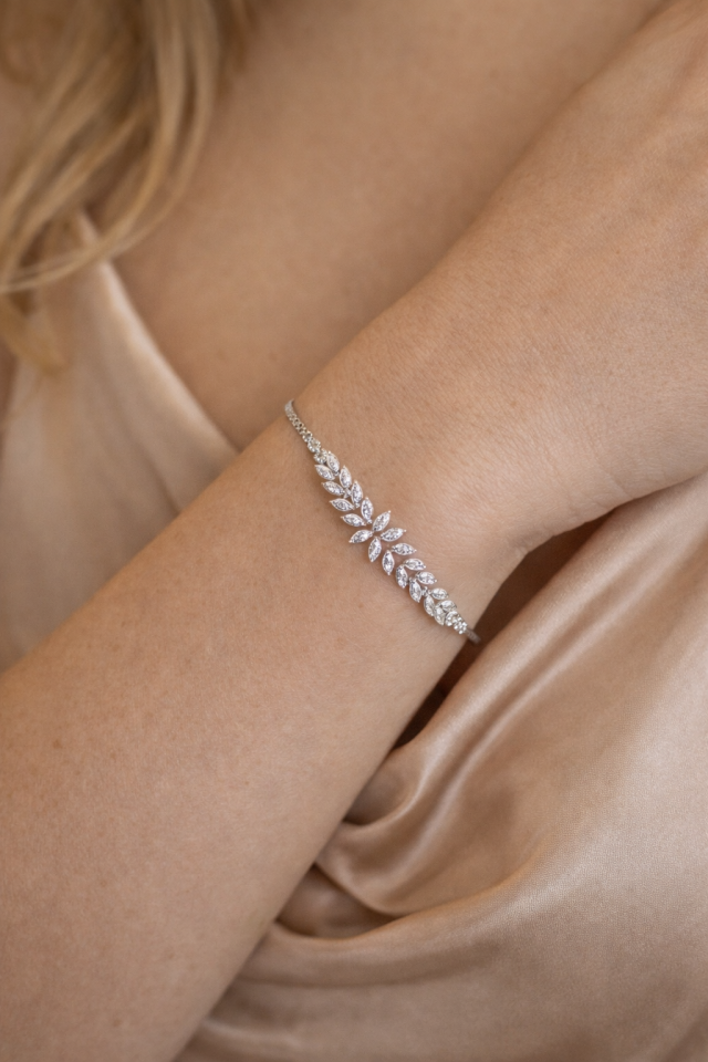 Damla Desen Beyaz Altın Set Bilekliği