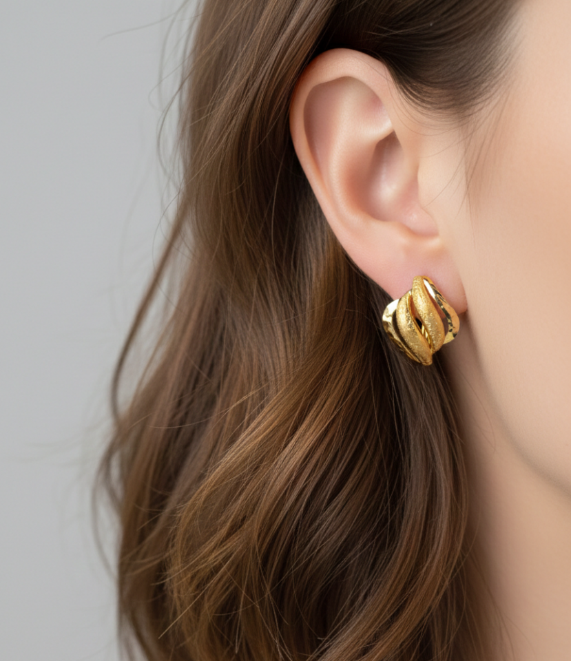 Üç Şeritli Dalga Küpe