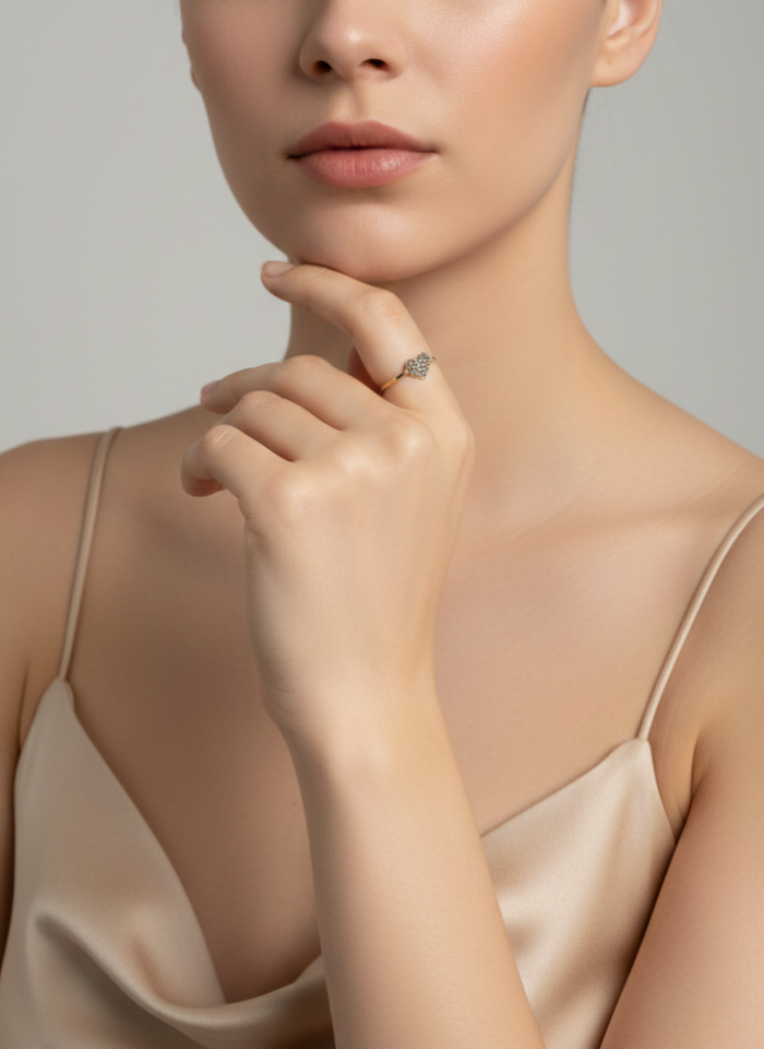 Kalpli Taşlı Yüzük