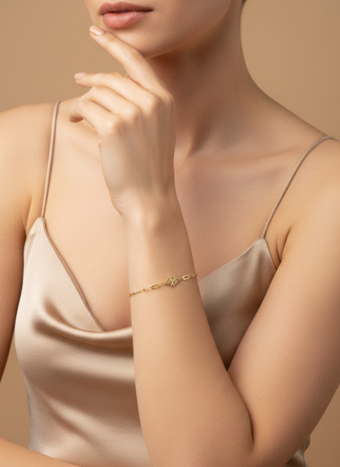 Yonca İnce Bileklik